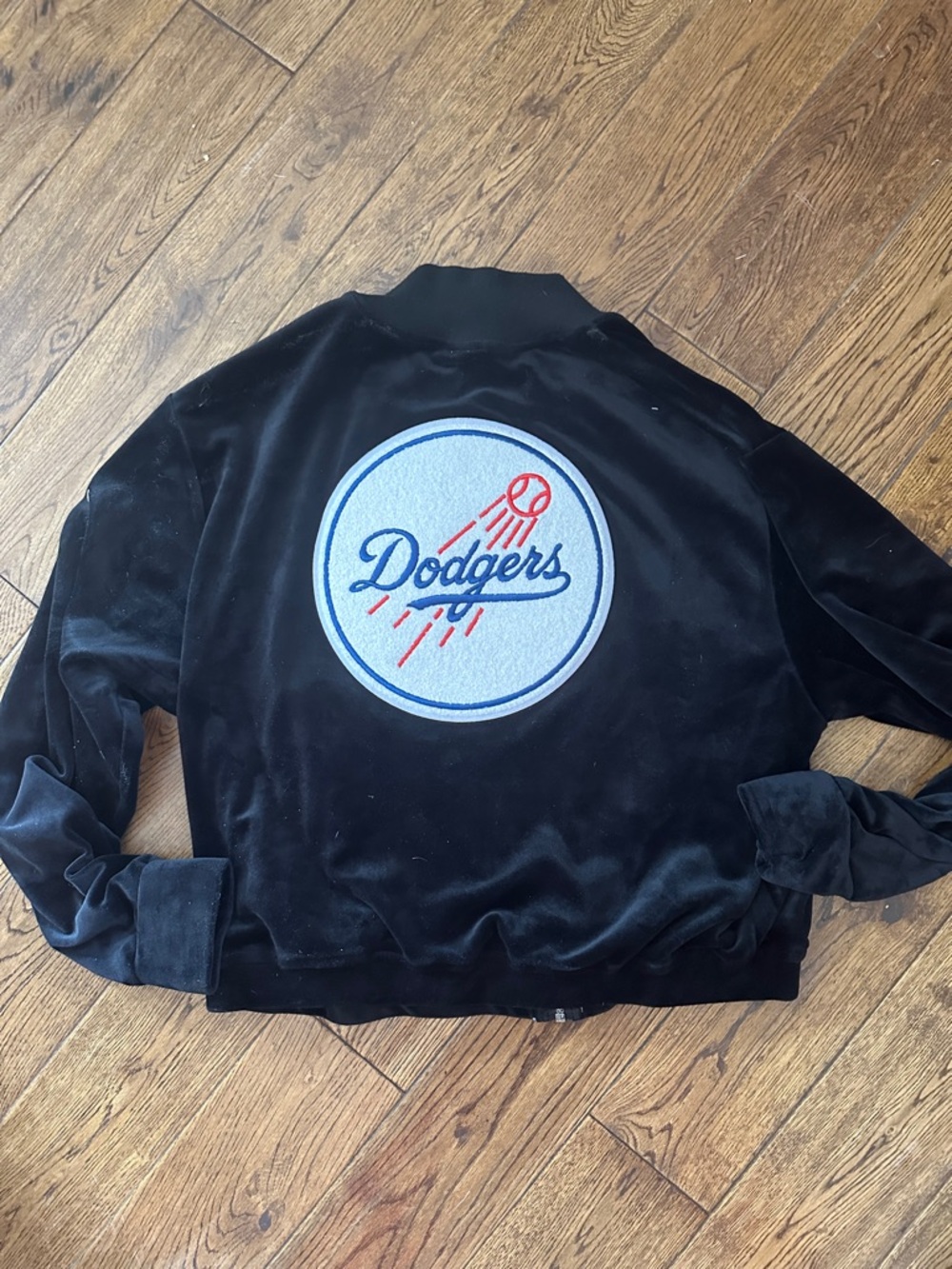 Pro standard LA Dodgers Black Velvet Bomber Jacket with Blue Logo sz medium - Picture 3 of 3